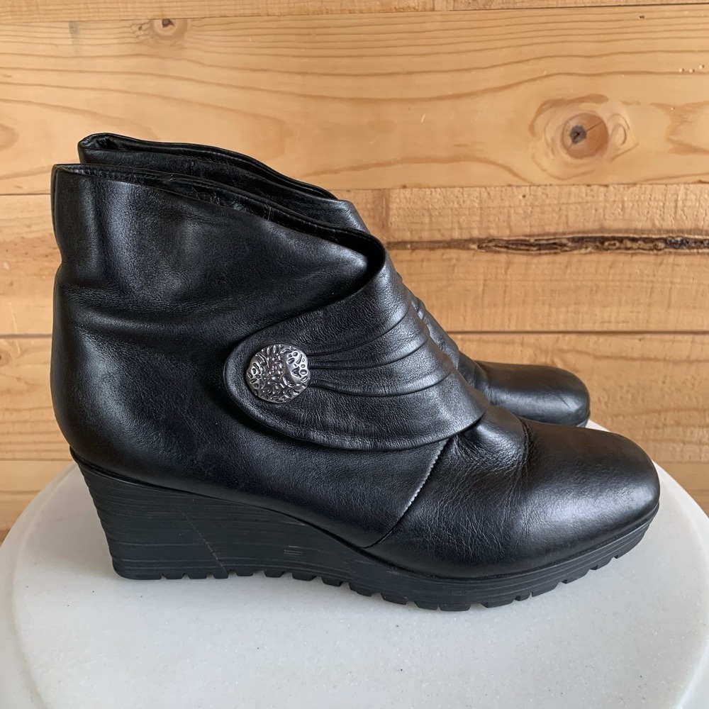 Earth‎ Dune Leather Wrap Wedge Booties 9B Black Whimsigoth